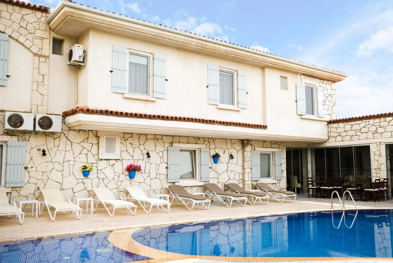 Hotel Deruni Ilica İzmir Turecko
