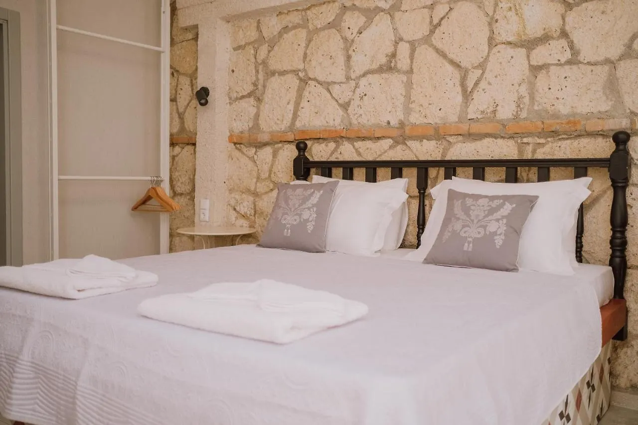 ***  Deruni Ilica Hotel Izmir Turkey